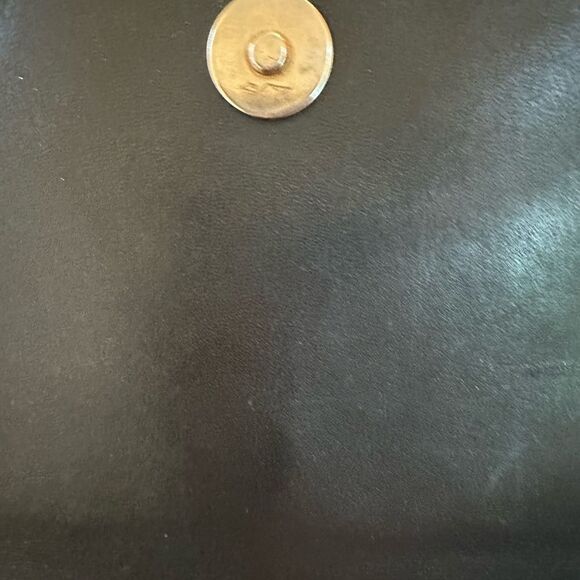 Gucci Black and Gray Crossbody Bag with Signature GG Pattern - Picture 9 of 13